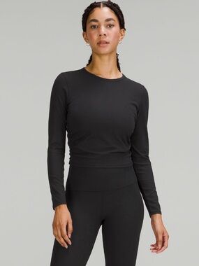All It Takes Ribbed Nulu Long-Sleeve top black